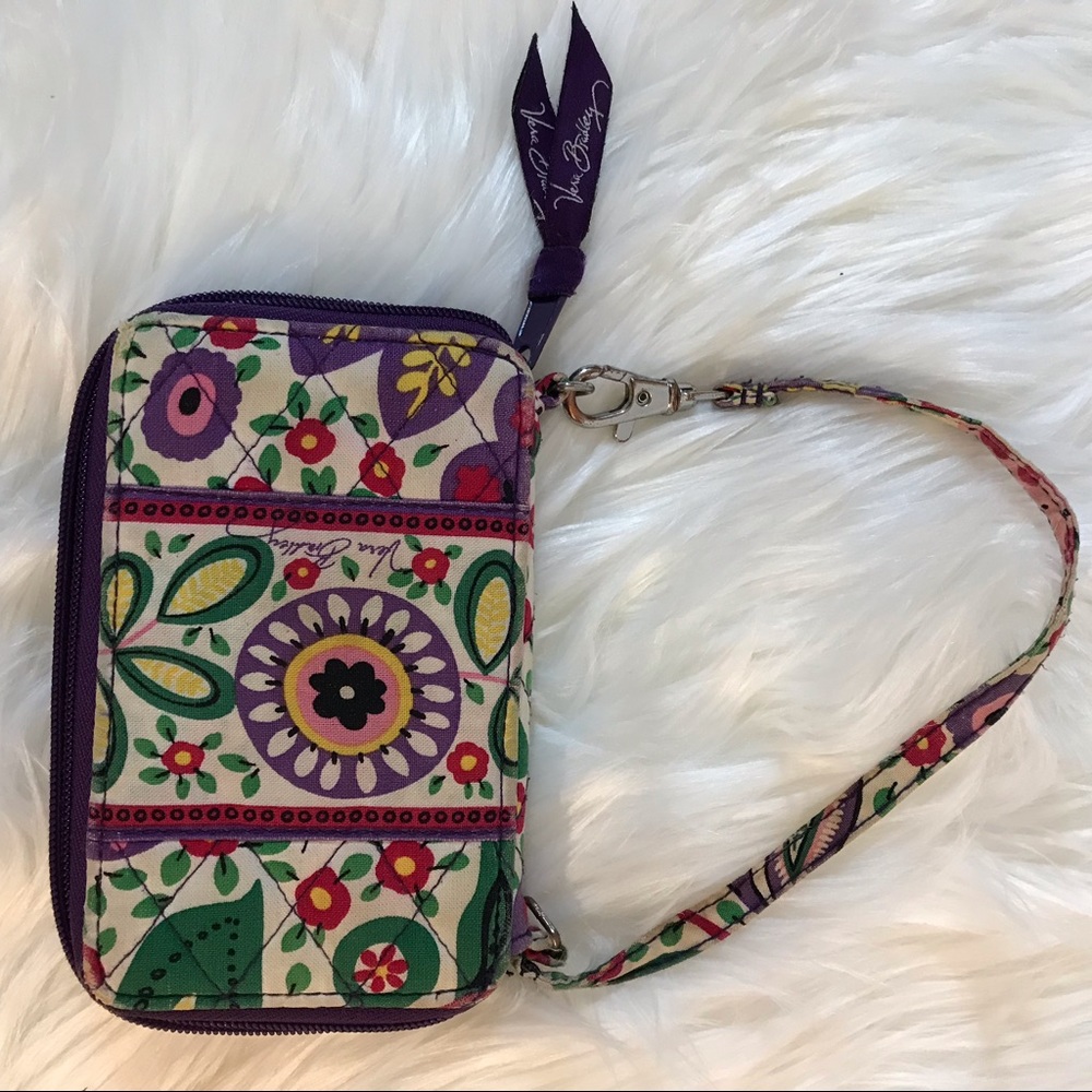 Vera Bradley wristlet phone wallet floral pattern‎
